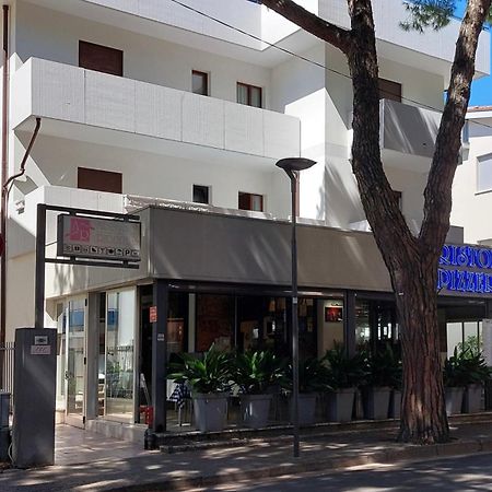 Albergo Ridente Lido di Jesolo Eksteriør billede