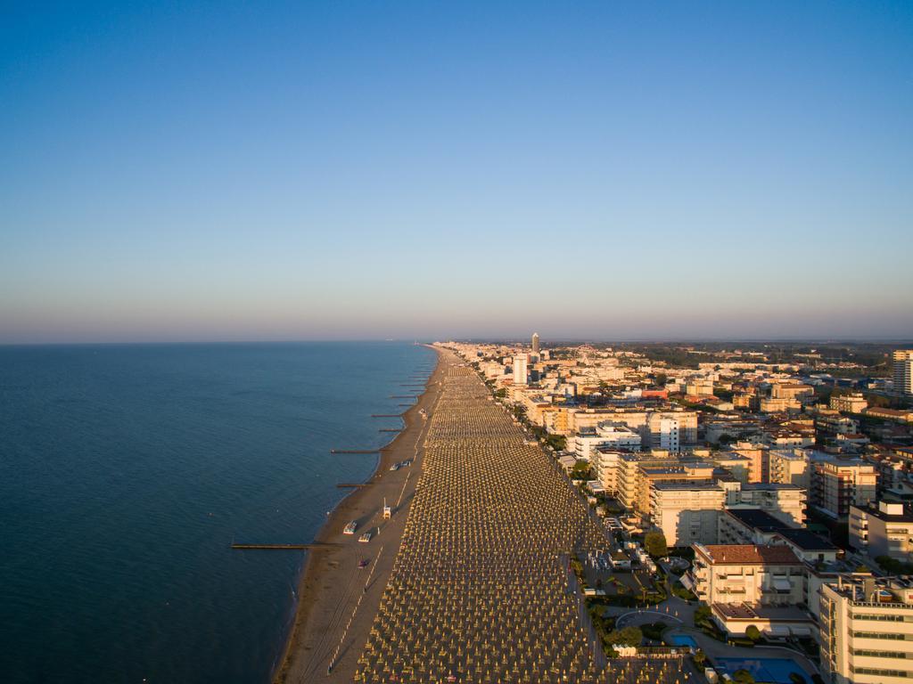 Albergo Ridente Lido di Jesolo Eksteriør billede